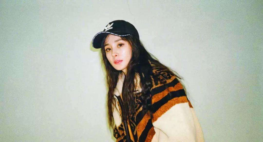 杨幂好凶,杨幂太惨了