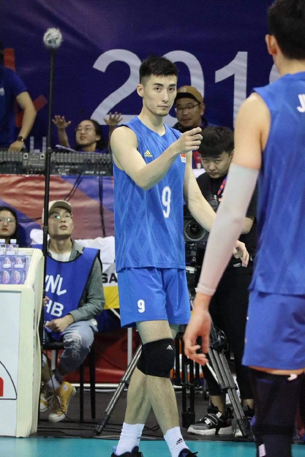 拜托，千万别让萧亚轩看到这些国家体坛中的鲜肉帅哥