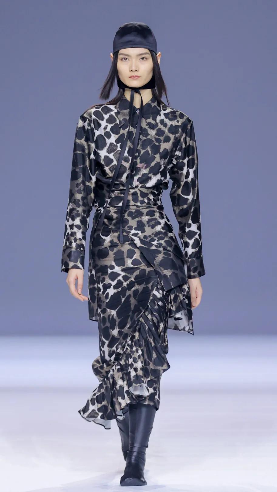 2021秋季流行款式风格,趋势2022春夏八大流行款式设计