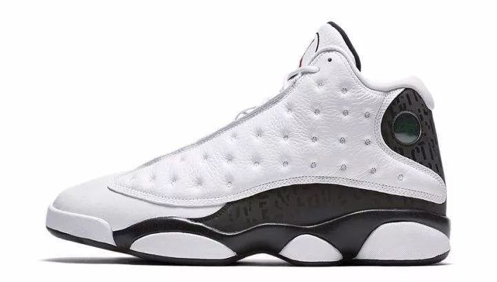 yeezy倒钩aj1,yeezy区别