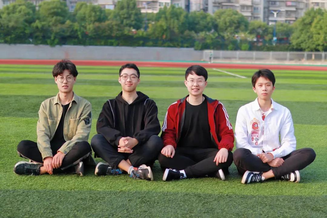 中南大学学霸寝室4人全保研,全员保研这个学霸宿舍火了