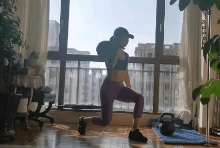 在家运动锻炼身体增强免疫力,疫情居家锻炼小动作