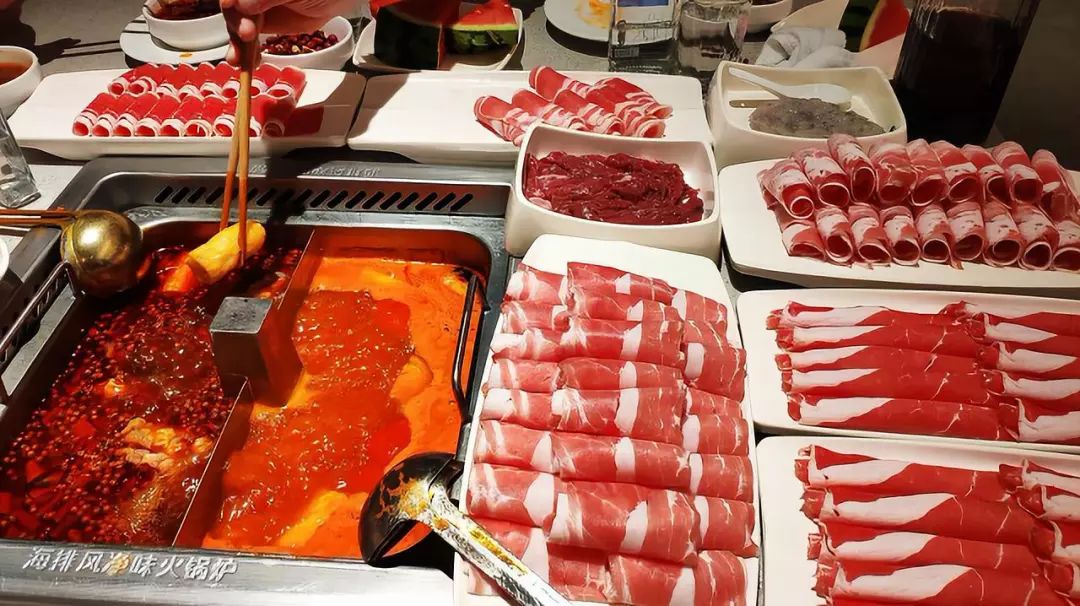 海底捞店长月薪15万,海底捞一个店长月薪多少