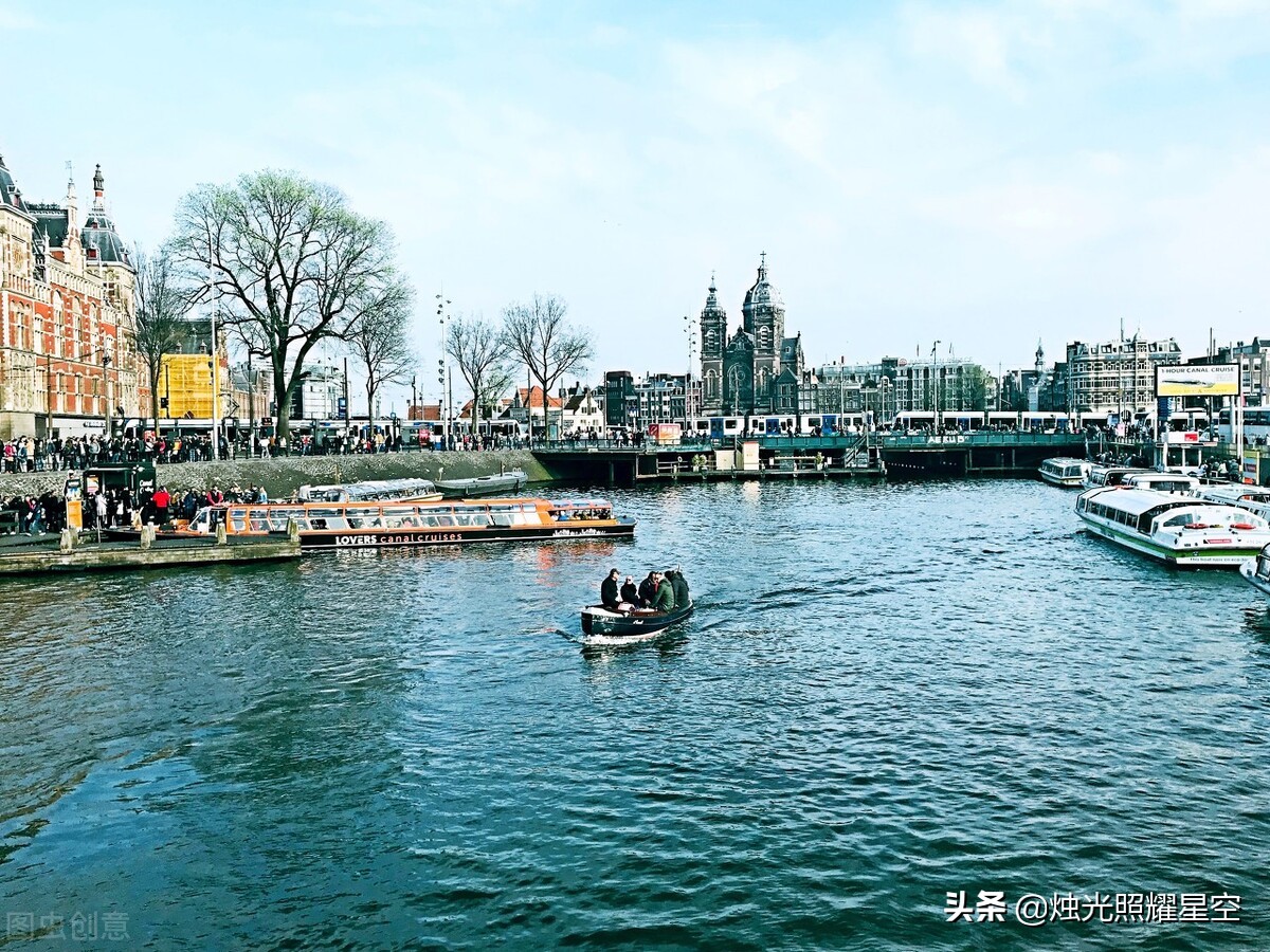 5年级下册语文22课威尼斯的小艇,讲解语文五年级下册威尼斯小艇