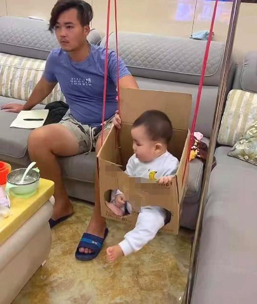 宝爸自制秋千哄娃,宝爸给宝宝做的秋千