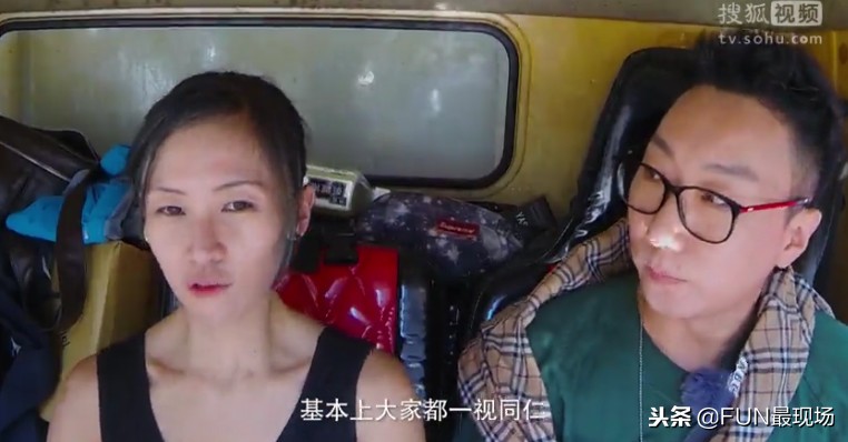 最性感的香港搬运工，扛180斤重物，月薪1万8，租5平米房