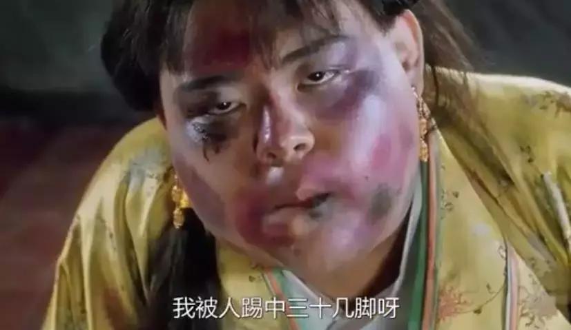 泰国女孩沉迷挨揍，揍得越狠越漂亮