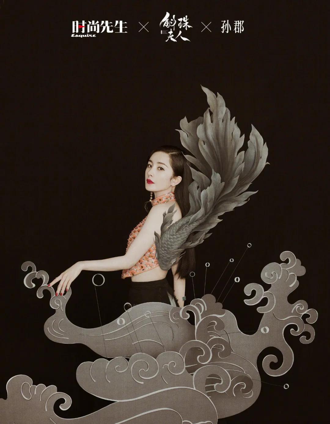 胸大和胸小穿衣服效果对比短袖,胸大和胸小穿衣对比哪个年轻