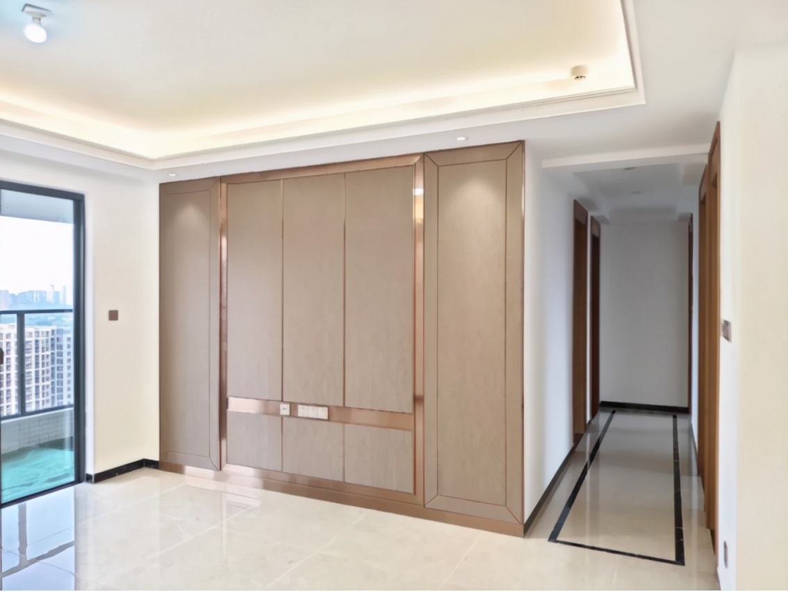 荣和五象学府和彰泰郡哪个好,广西荣和厉害还是彰泰厉害