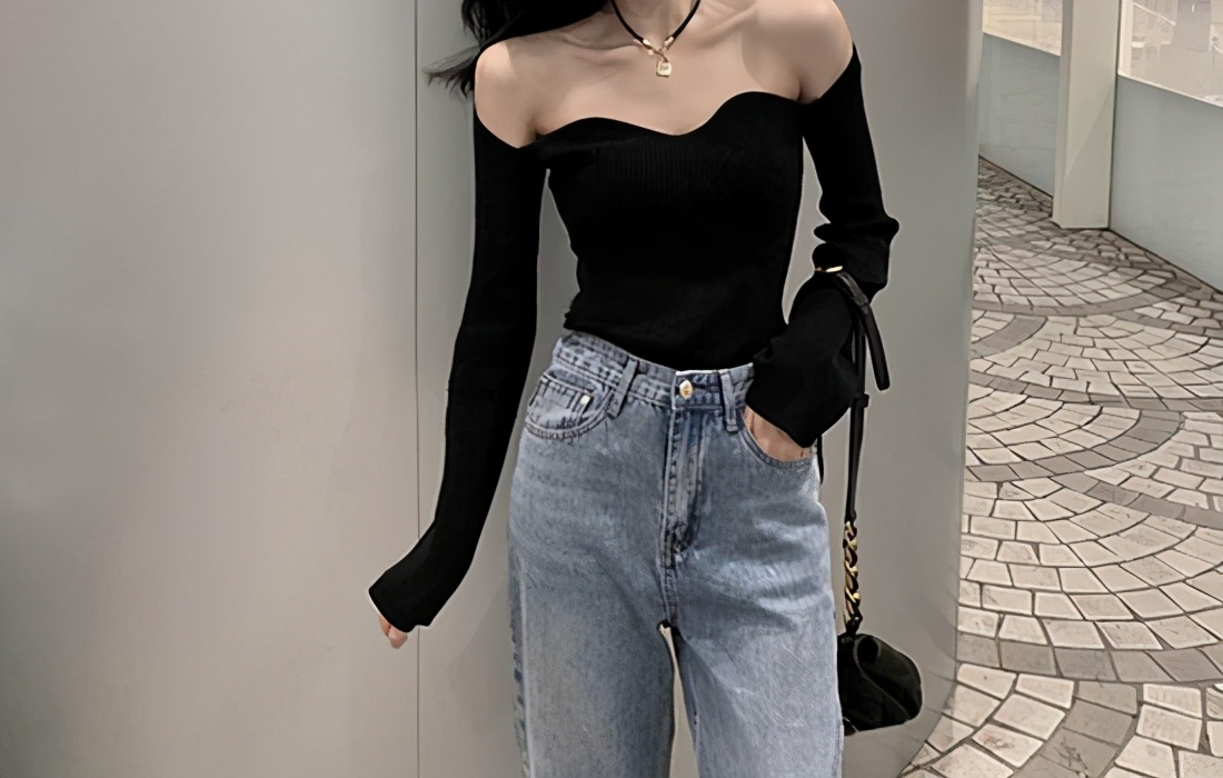 露肩上衣不让露肩穿法,露肩衣服可以不露肩穿法更好看