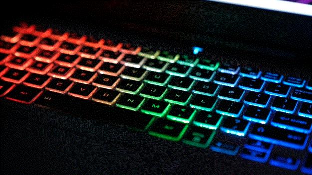 雷神911pro高端笔记本,雷神911pro可以玩的游戏