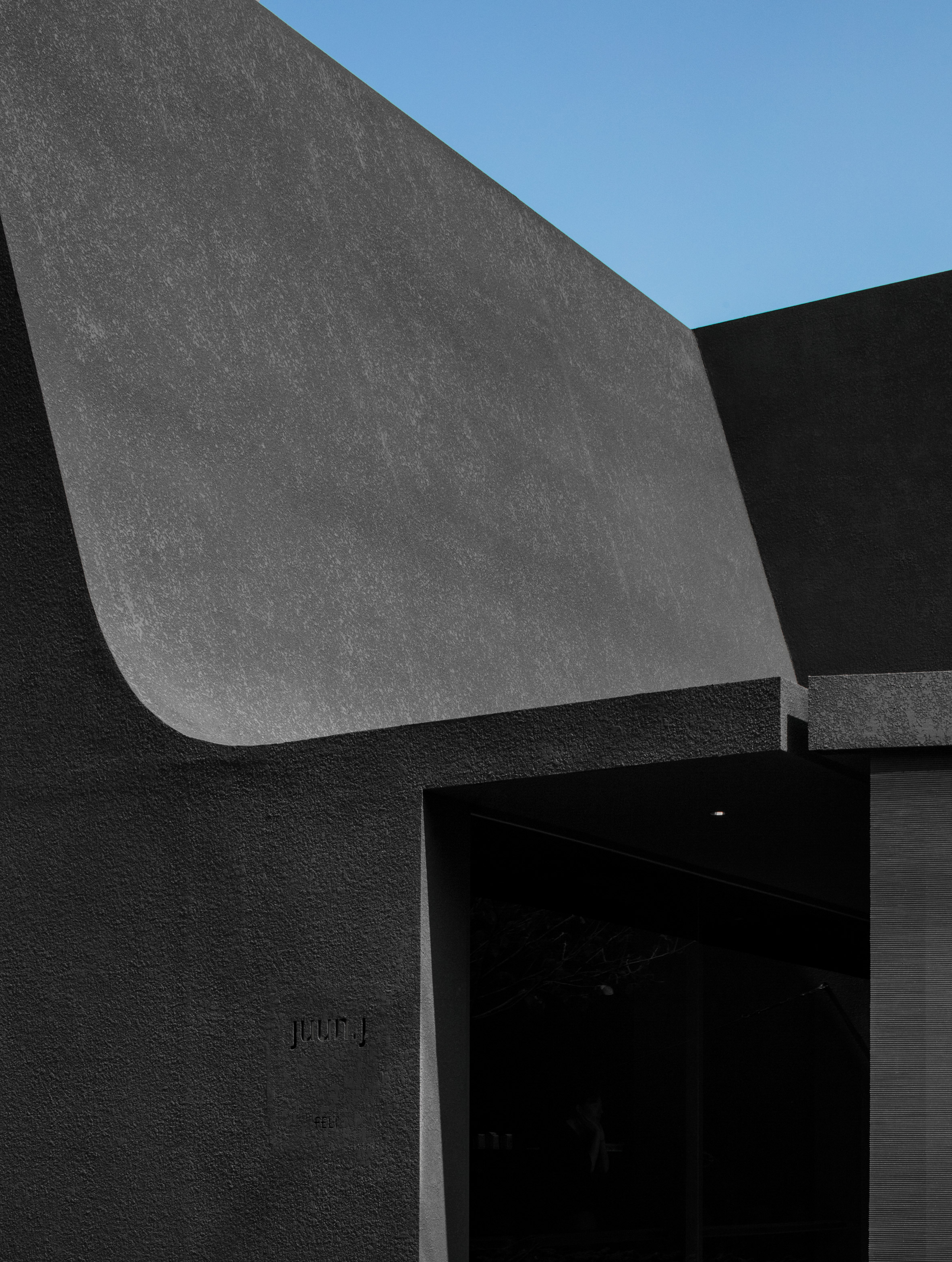 小众设计感服装店推荐性冷淡风,郑州德化街服装店暗黑风