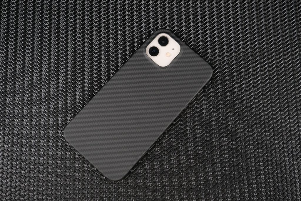 苹果公认手感最佳手机壳软壳,最耐摔的手机壳牌子