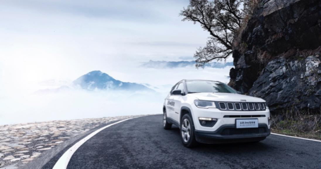 全新Jeep指南者1.3T怎么样？ABB性能日系车油耗，还有王牌四驱