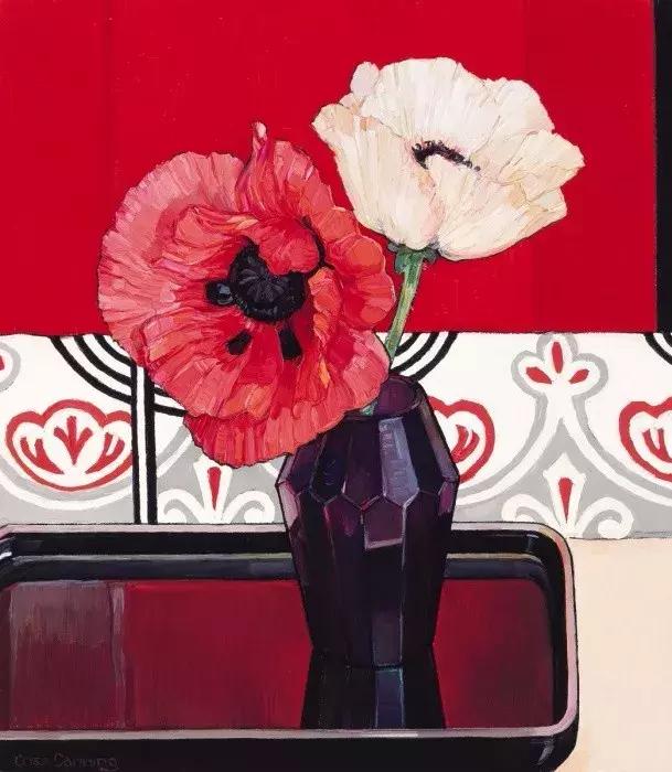 她72岁，画了50多年的画，花儿在她笔下都有了个性