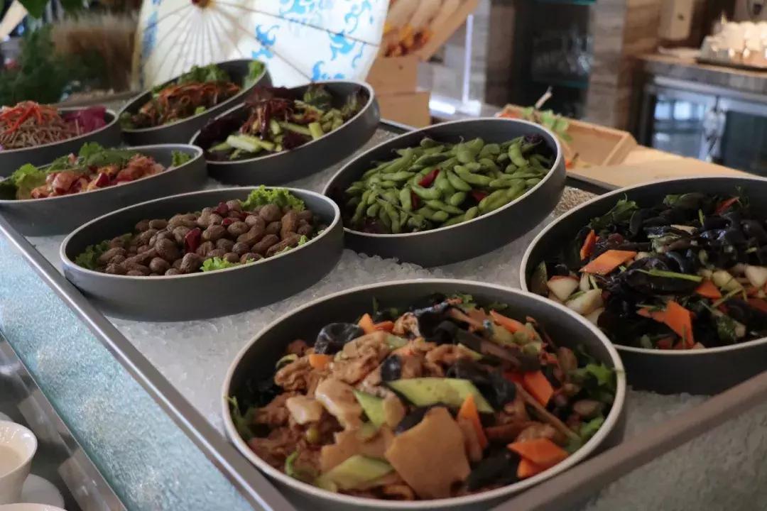 北京方恒假日酒店海鲜烧烤自助,北京方恒假日酒店住宿团购