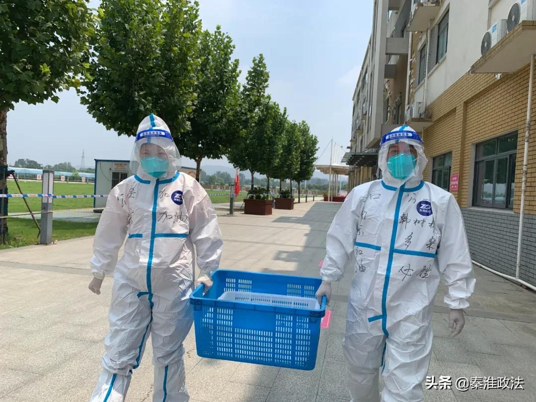 “疫”线传真|南京公安战袍上的字，都是初心的模样