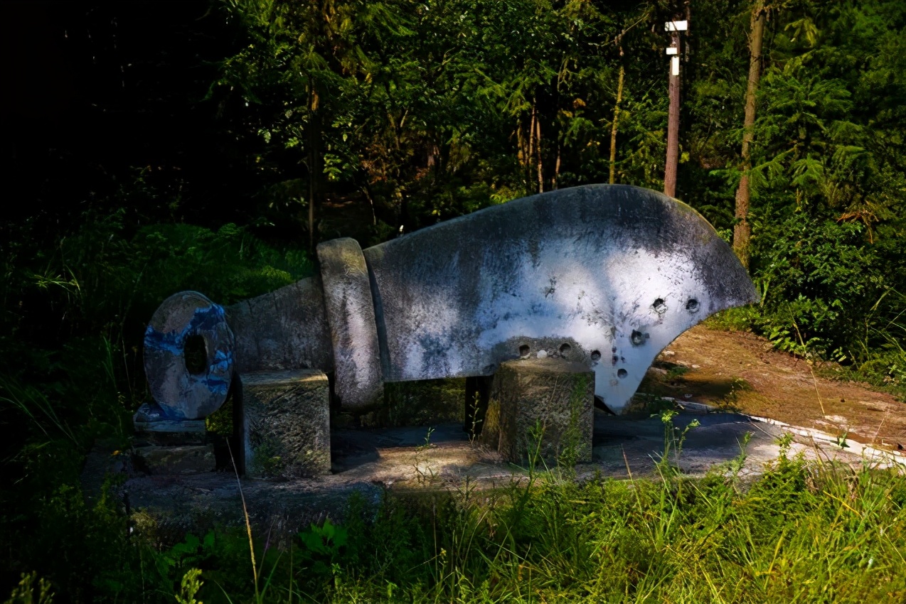 重庆青龙湖国家森林公园山顶的洞,重庆青龙湖公园