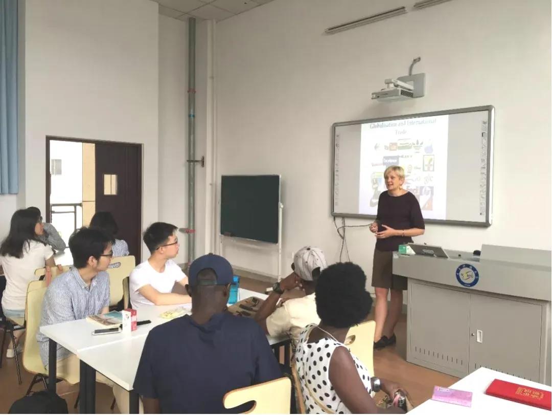 10大热门高薪专业,2022十大本科高薪专业