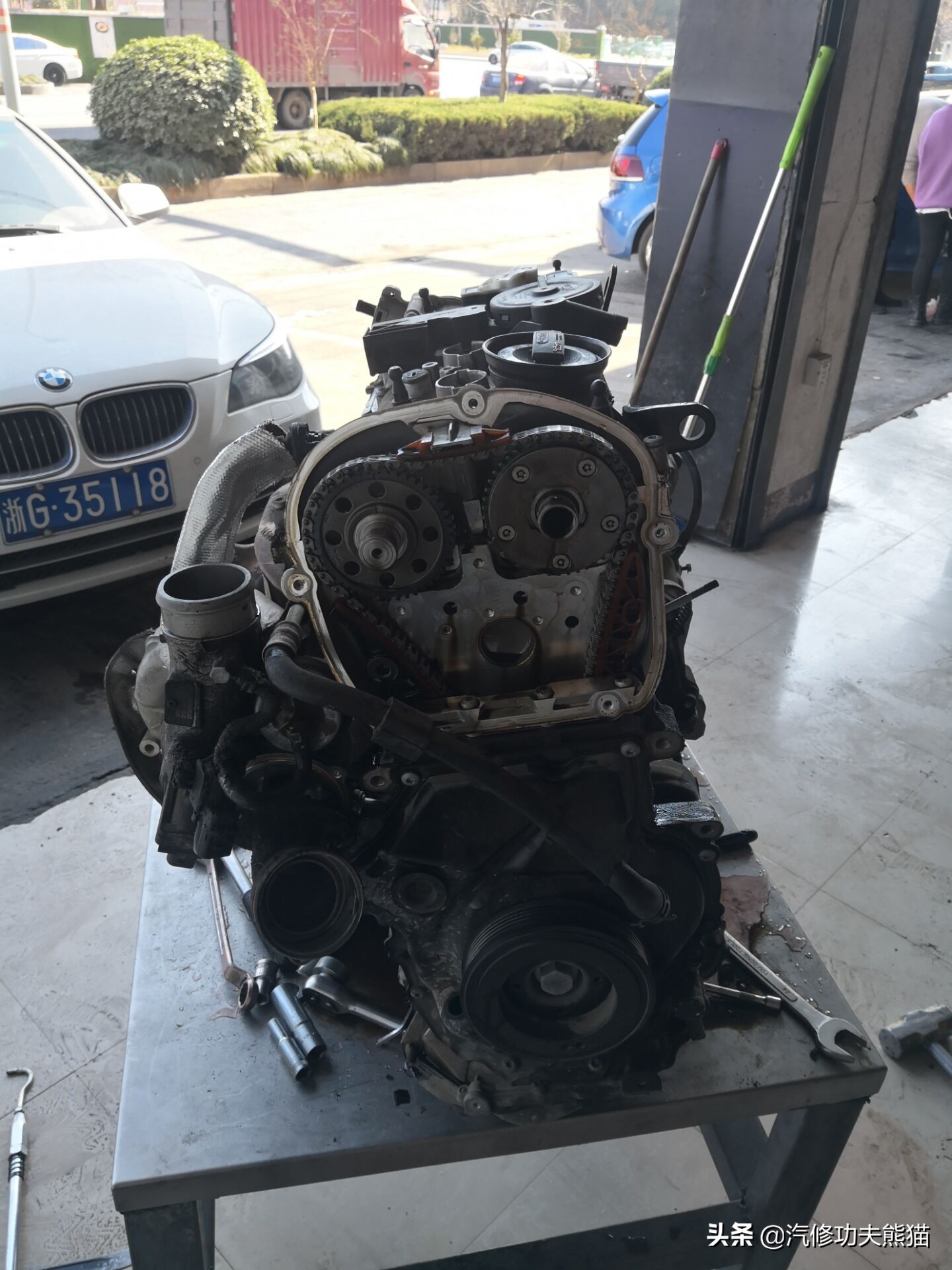 斯柯达烧机油是免拆治理还是大修,斯柯达昊锐烧机油大修