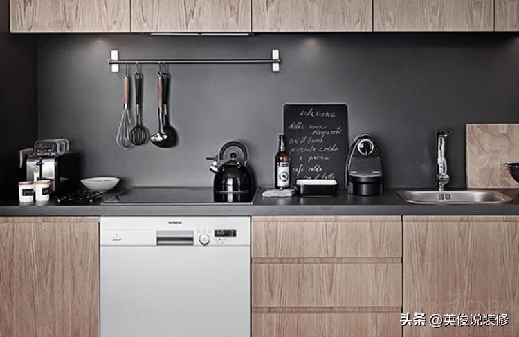 洗碗机非要买最新款吗,洗碗机该不该买