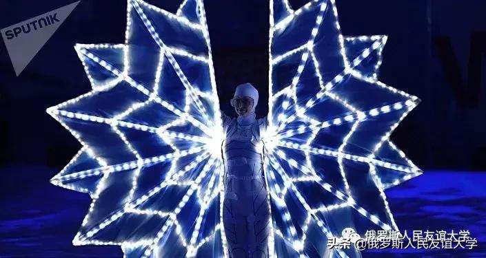 俄罗斯女子滑冰比赛视频,自由式滑雪俄罗斯女选手