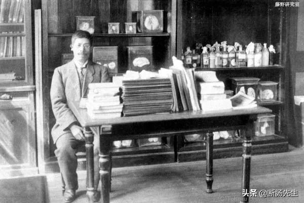 藤野先生是个怎样的人,鲁迅笔下的藤野先生后来怎么样了