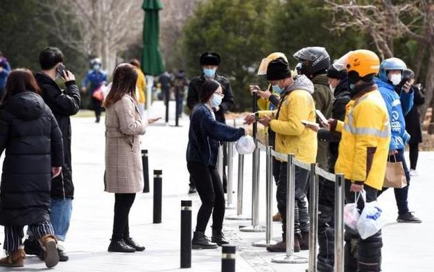 滴滴外卖上线大战美团,滴滴再次上线打车