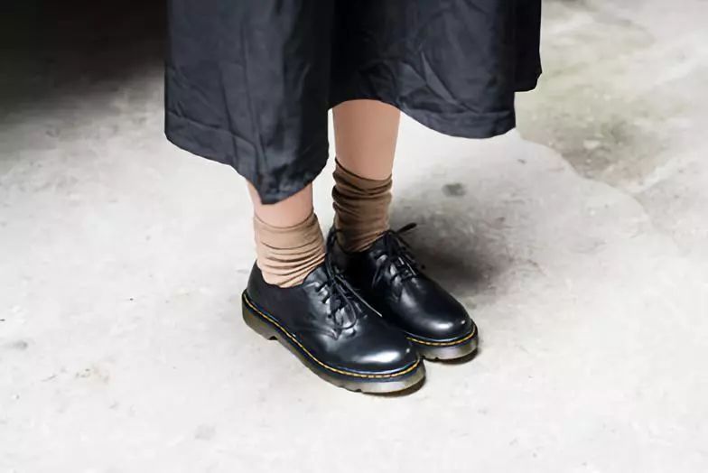 别人肯定不会说！发现这一点，才会挑出巨巨巨显腿长的靴子