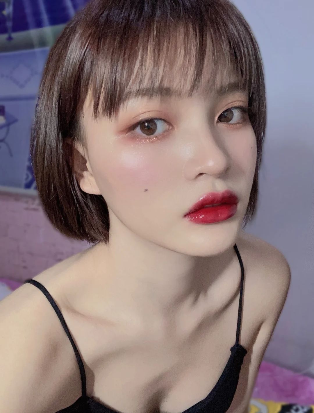 阿玛尼斩男色是几号,黑管阿玛尼试色