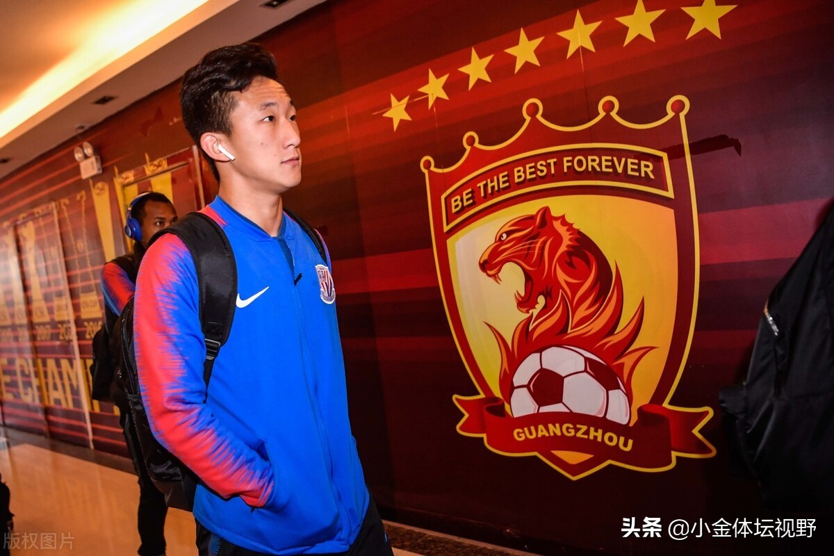 最新中超转会：广州城签下瑞典国脚，申花中场将租借加盟津门虎