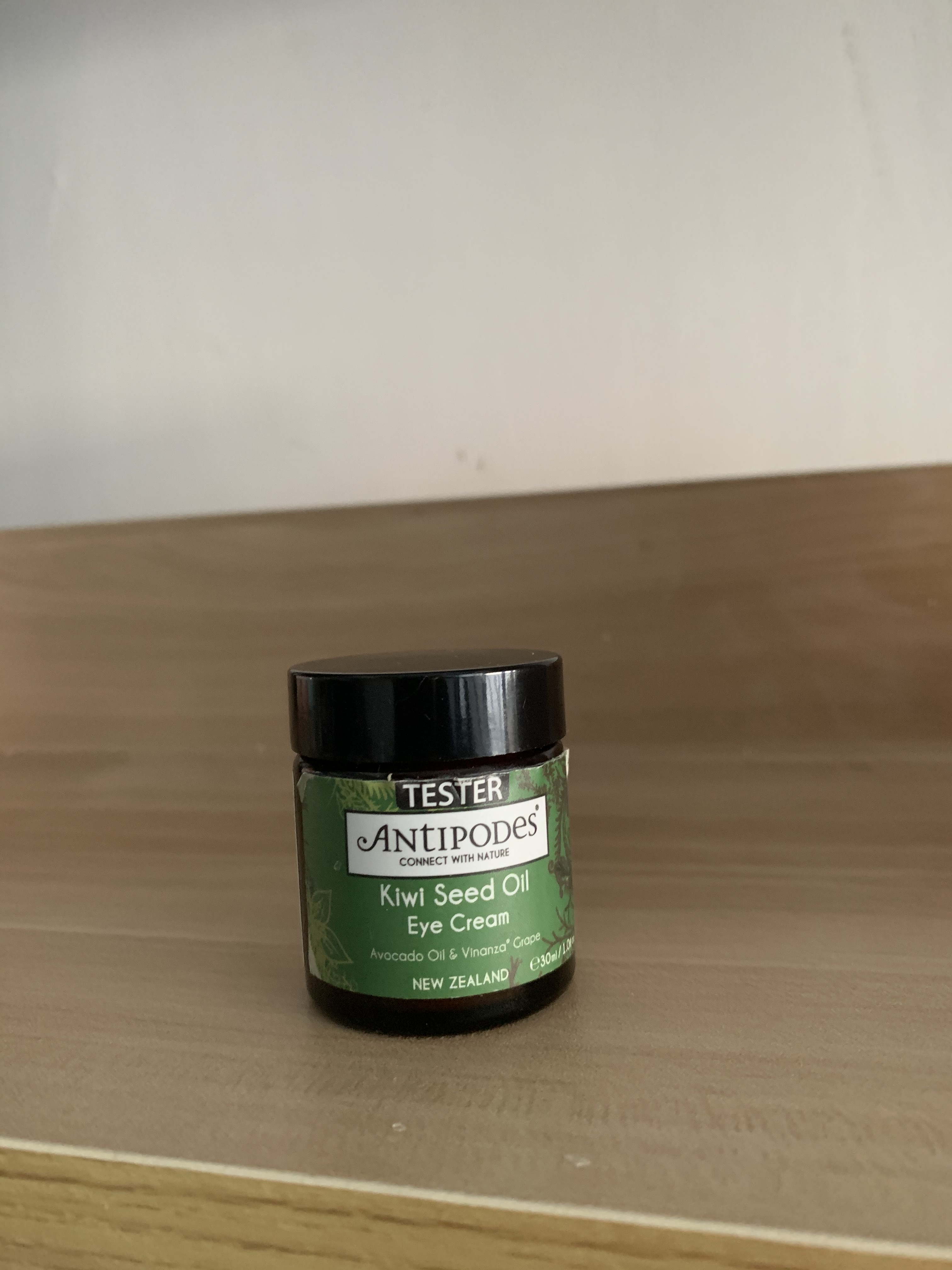 眼霜推荐排行榜淡化细纹黑眼圈,眼霜抗皱黑眼圈推荐排行榜第一名