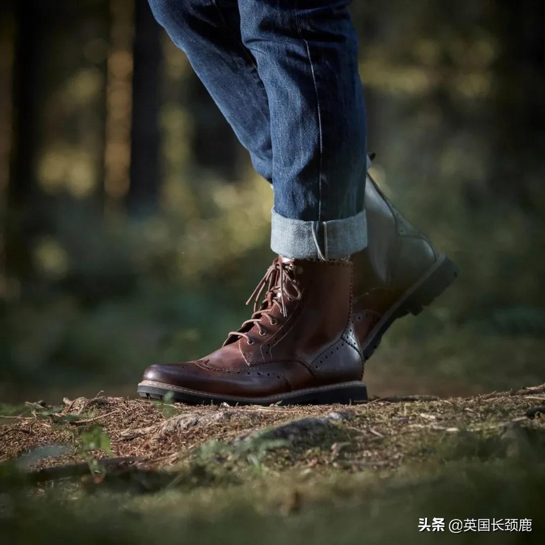 鞋柜秋冬马丁靴,鞋柜冬季靴子