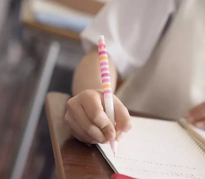 周末有约|孩子，想说爱你不容易