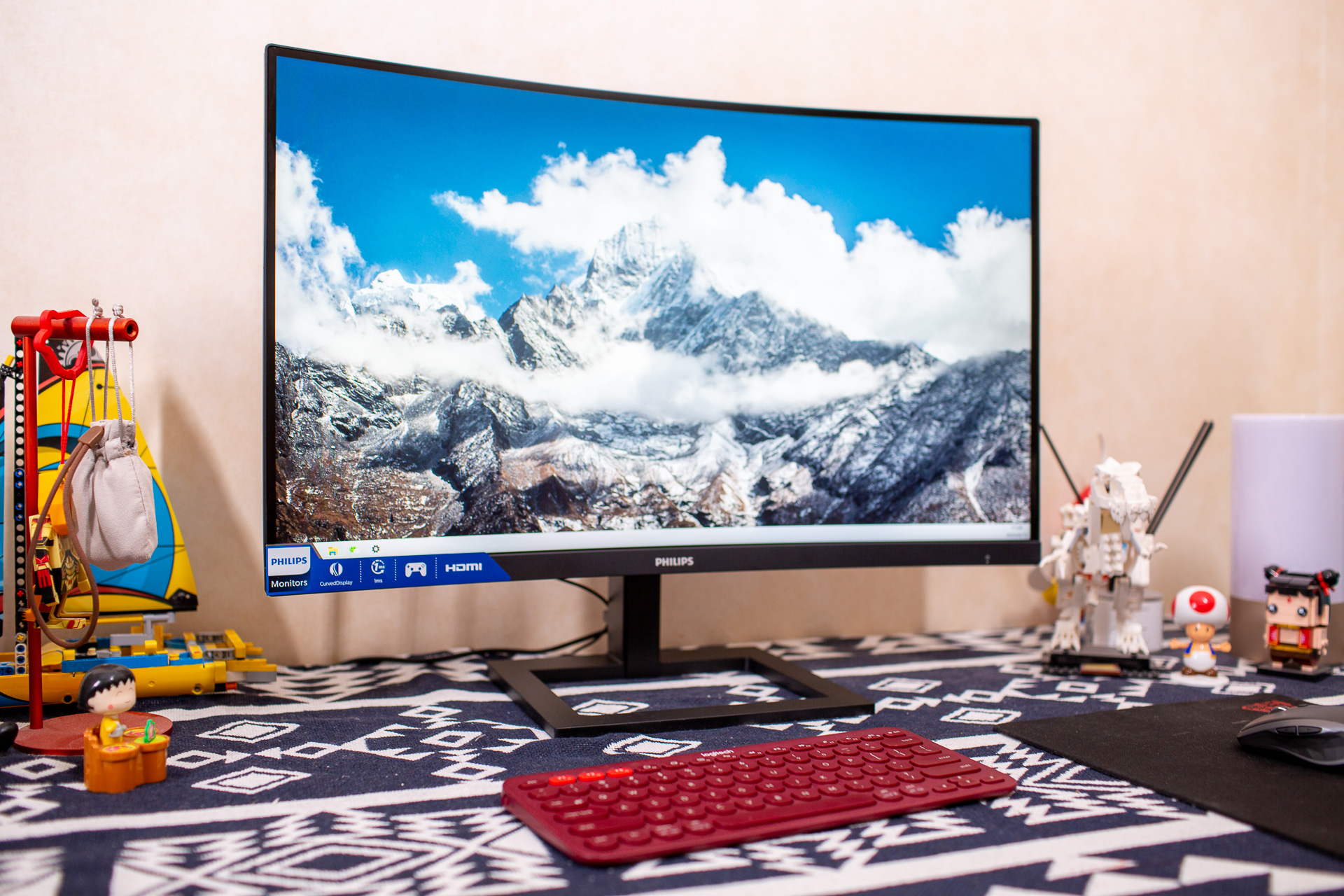 飞利浦275m7c曲面显示器测评,2千左右飞利浦2k显示器推荐