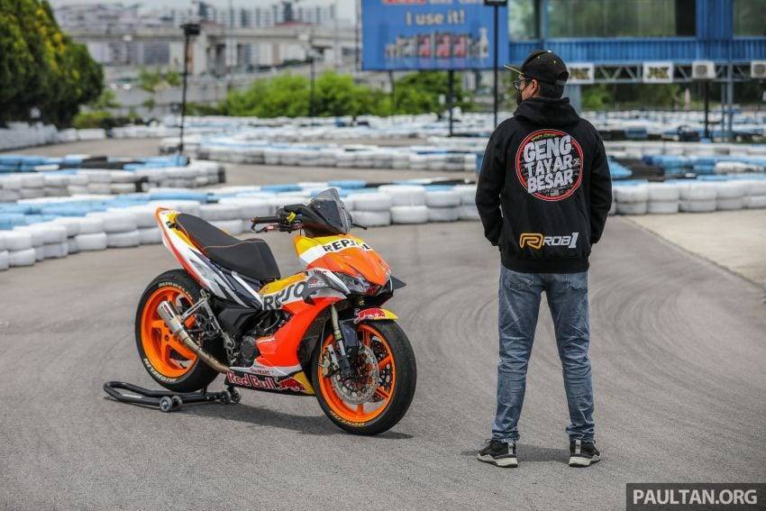 披着羊皮的狼完整版郑源,披着羊皮的狼这首歌幕后