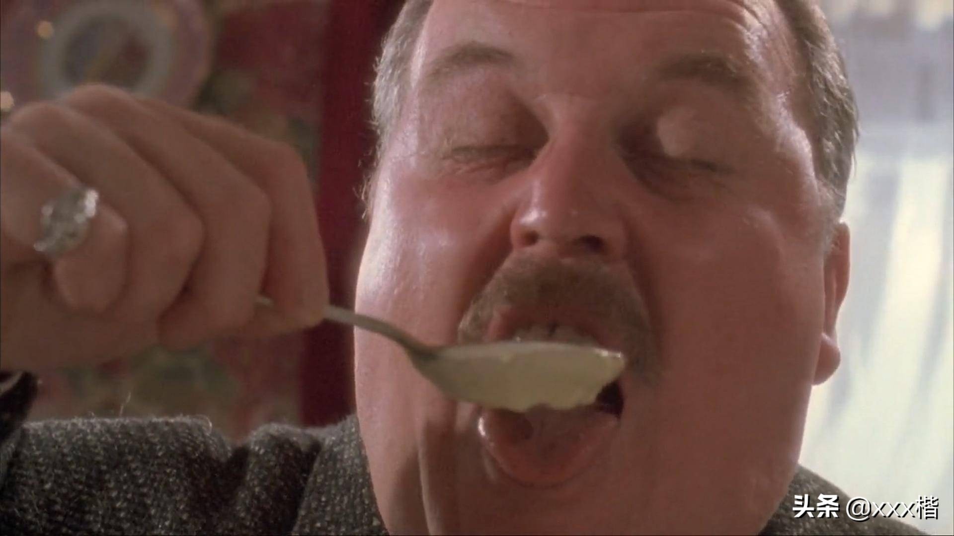 聊聊老电影，1992年的《群尸玩过界》