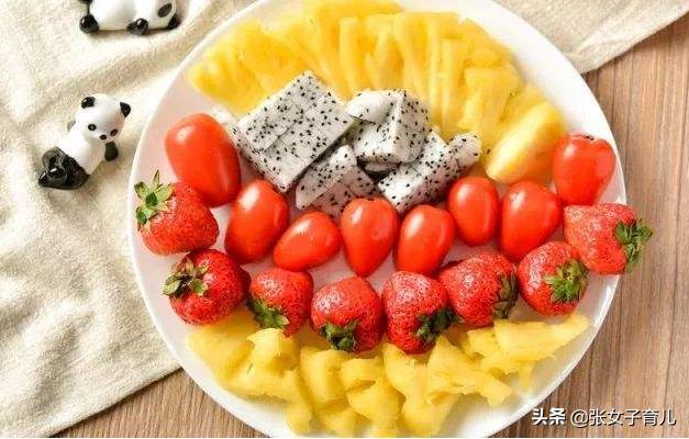 坐月子的妈妈该吃哪些好水果,宝妈坐月子应该禁忌吃什么水果