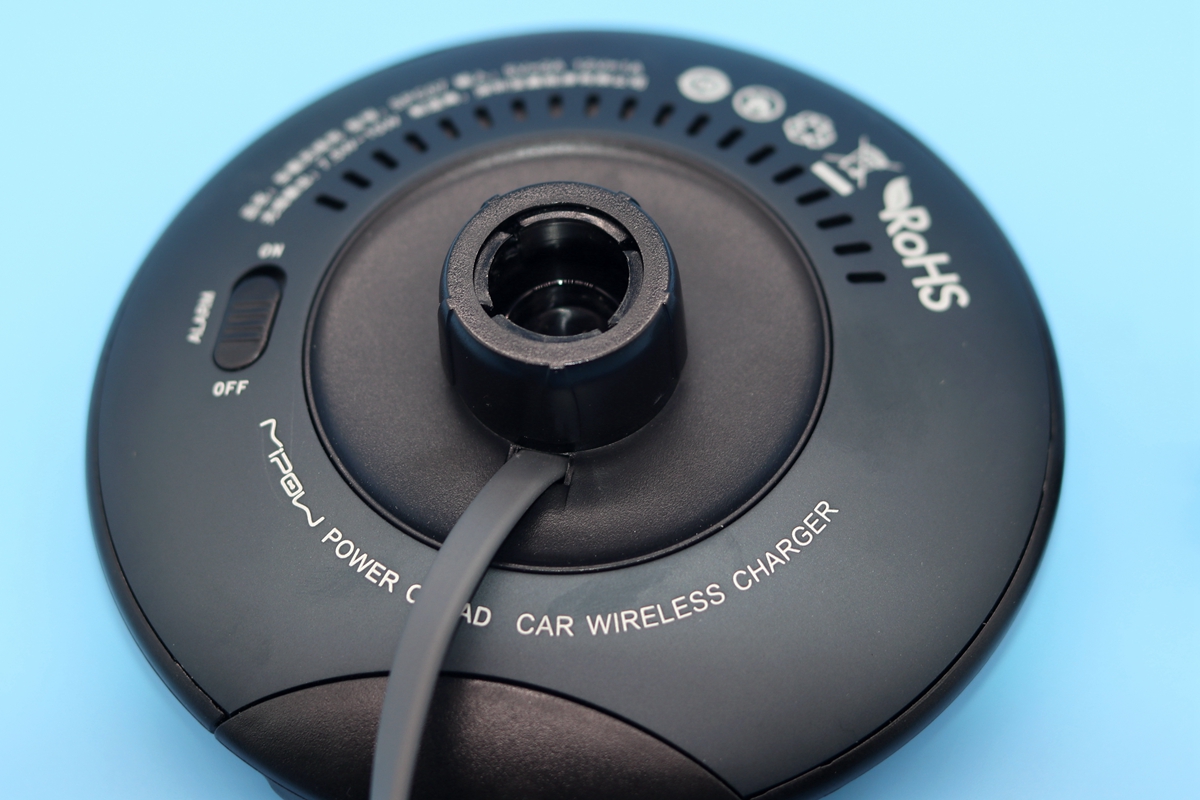 可以监测空气质量的车载快充，麦泡MIPOWPOWERCLIPAD评测