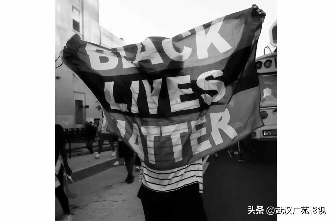 黑白摄影艺术魅力,黑白摄影的魅力可谓精妙绝伦