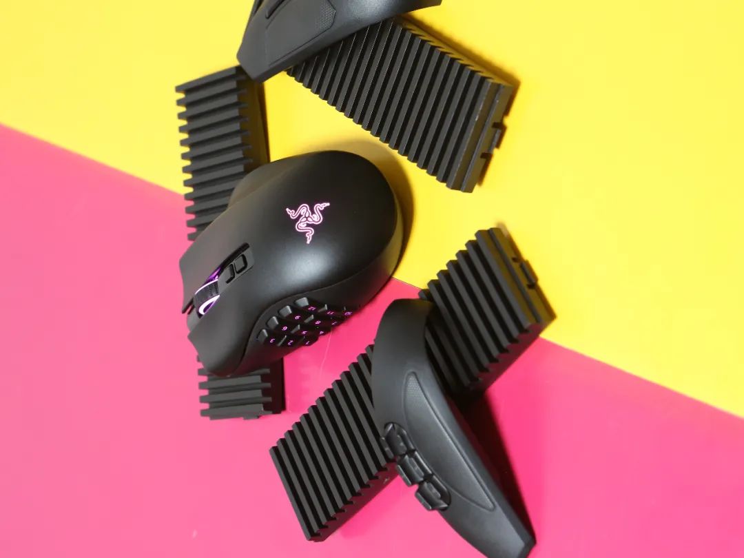 梵蛇游戏鼠标,雷蛇那伽梵蛇鼠标拆解视频