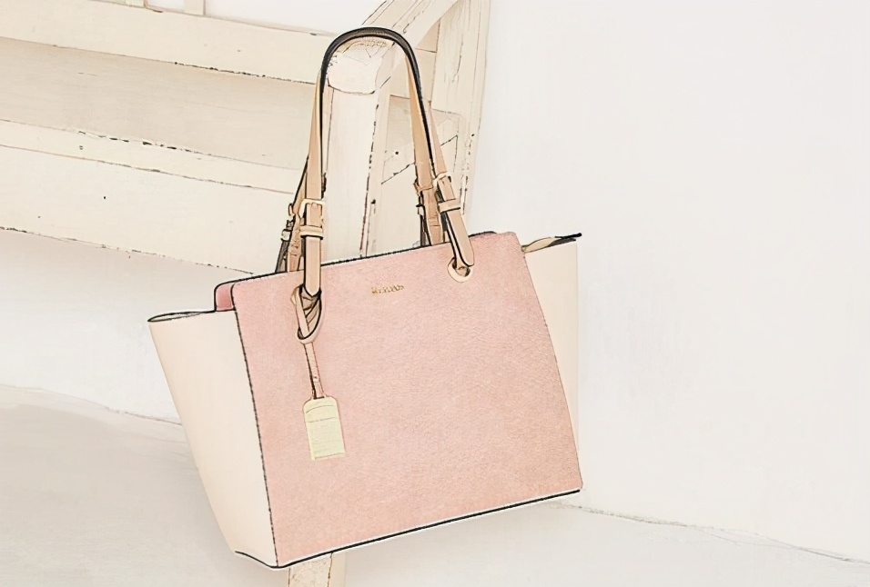 这段时间最流行的包包推荐,今年春夏必买的4款包包