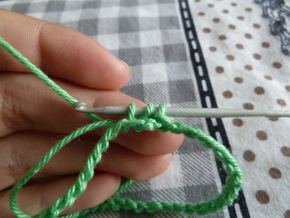 钩织护指套教程,半指分指手套钩织教程
