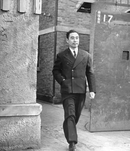 那些让人动容的历史瞬间,历史上那些惊艳的人