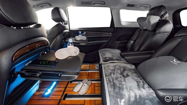 大4座家用头等舱,大四座头等舱汽车