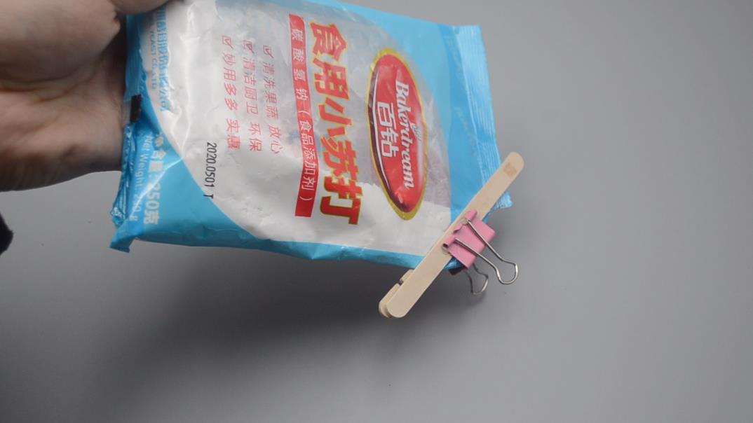 热熔胶棒隐藏用法图解视频,热熔胶的简单用法图解说明