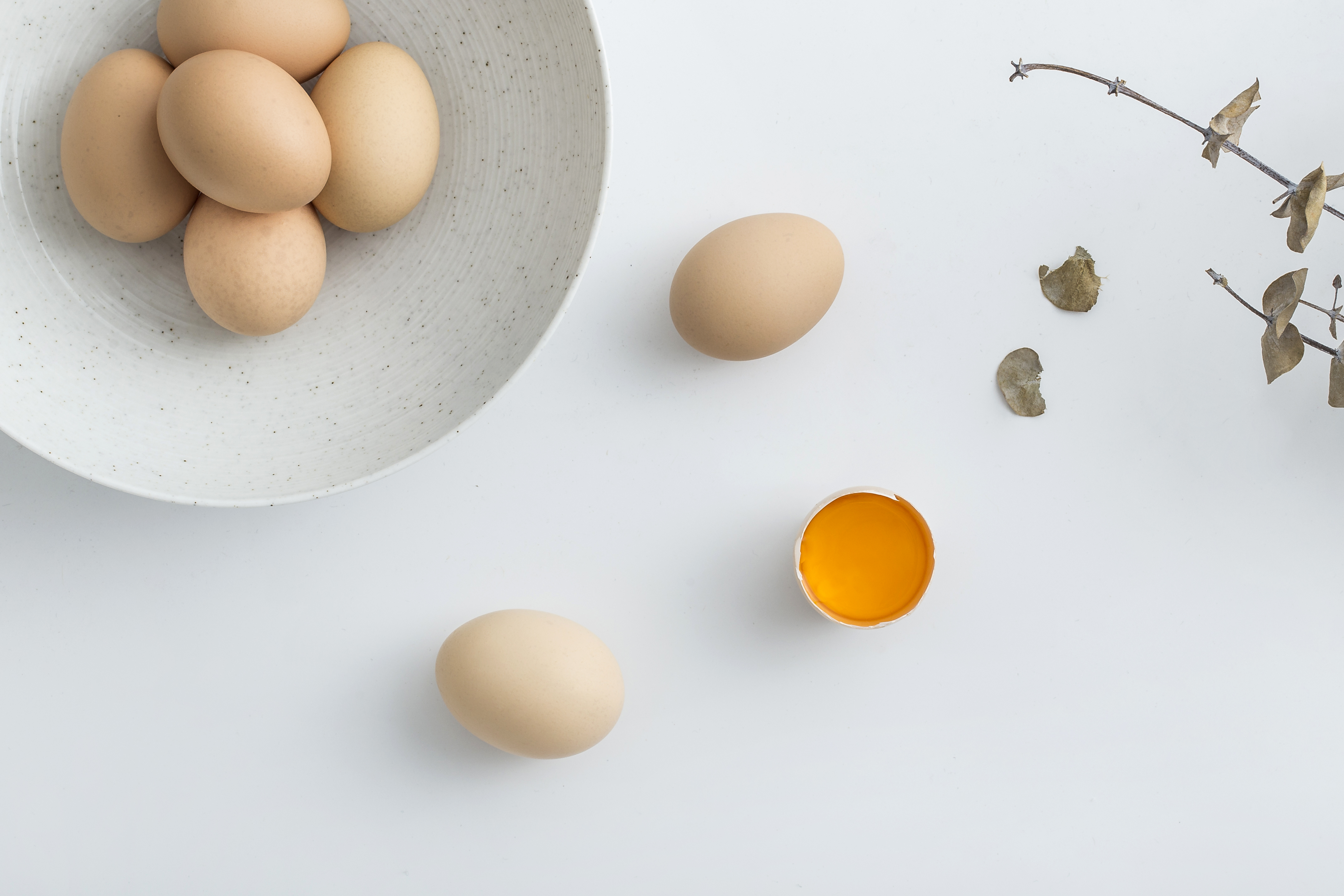 鸡蛋只吃蛋白会变胖吗,鸡蛋蛋白吃多会发胖吗