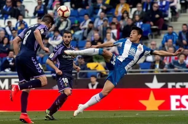 中国足球留洋最成功球员,中国足球留洋先驱范志毅孙继海