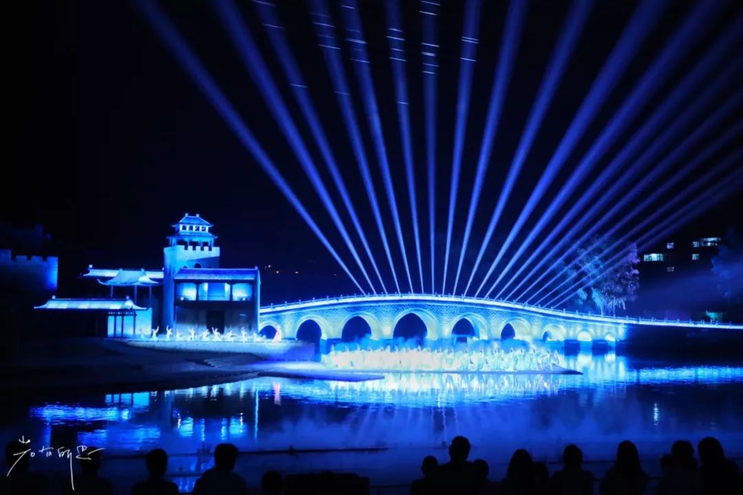 鐪嬫墦閾佽姳,浣犱滑鐪嬭繃鎵撻搧鑺卞悧