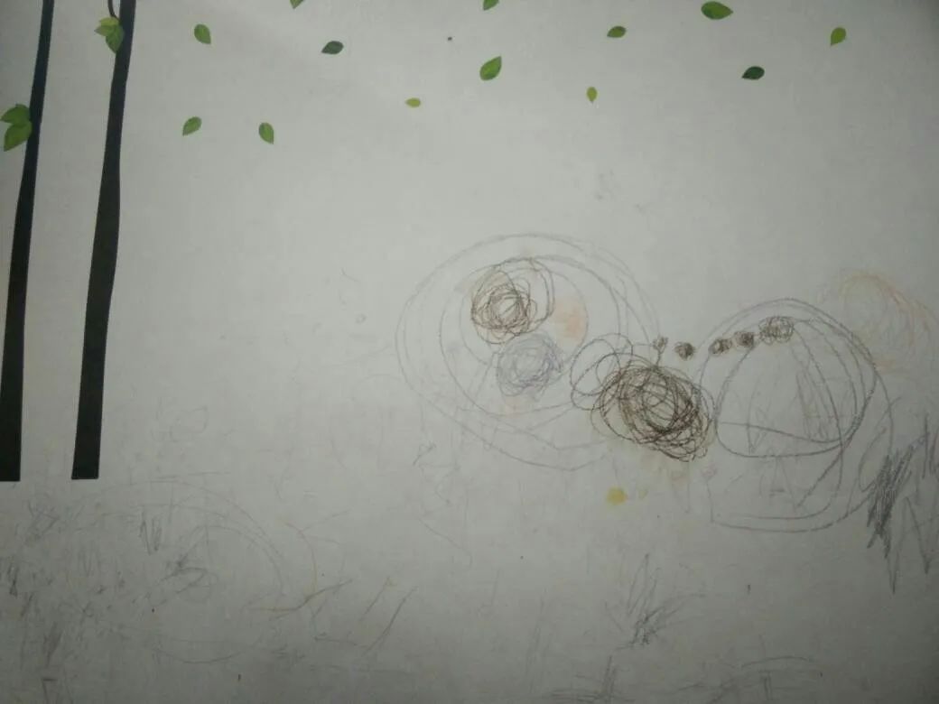 墙面基层不平贴了墙纸怎么补救,墙面壁布出现污渍怎么处理